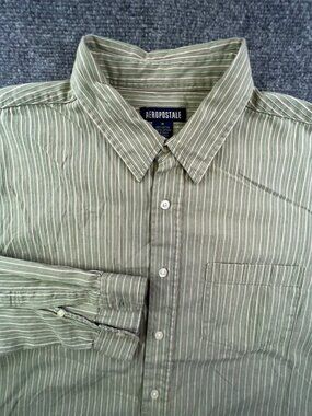 Aeropostale Mens Size Medium Button Up Shirt Green White Striped Long Sleeve
